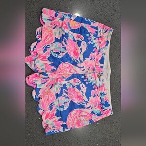 Lilly pulitzer buttercup stretch shorts